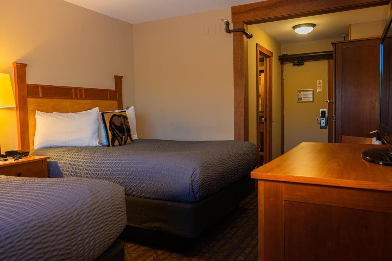 The Black Bear Lodge At Stratton Mountain Resort Exterior foto